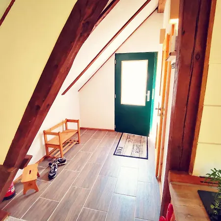 Vor Dem Berg Bergstrasse 21 דירה *